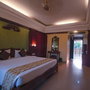 Nrs Royal Palace
